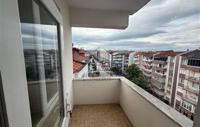 ERA PORT GÜVENCESİYLE BAHÇELİEVLER TEKNİK LİSE CAD. 3+1 DAİRE