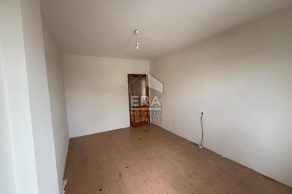 ERA PORT GÜVENCESİYLE BAHÇELİEVLER TEKNİK LİSE CAD. 3+1 DAİRE