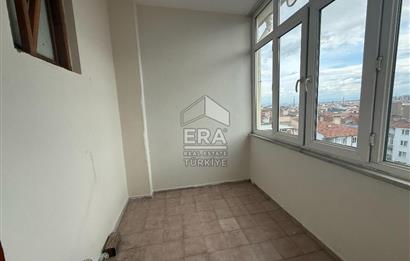 ERA PORT GÜVENCESİYLE BAHÇELİEVLER TEKNİK LİSE CAD. 3+1 DAİRE
