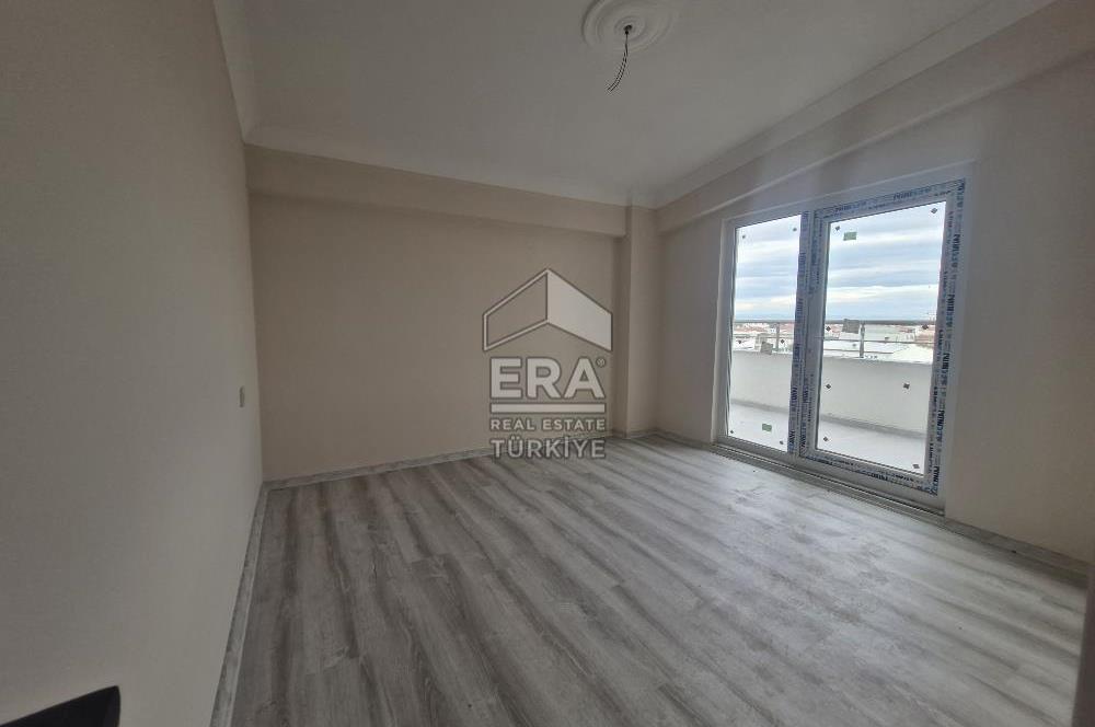 ERA PORT GÜVENCESİYLE GÜMÜŞÇEŞME'DE 3+1 KİRALIK SIFIR DUBLEKS