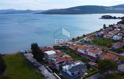ERA NİVA'DAN KARABURUN MANAL KOYU'NDA SATILIK PANSİYON