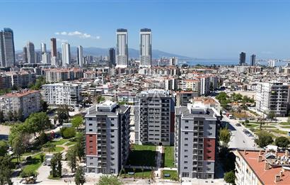İzmir Bayraklı Manavkuyu Site içi Körfez Manzaralı Sıfır Satılık 3+1