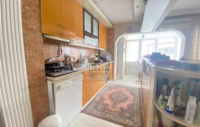 ERA NİVA'DAN BORNOVA EVKA 4 MAHALLESİNDE SATILIK 2+1 DAİRE