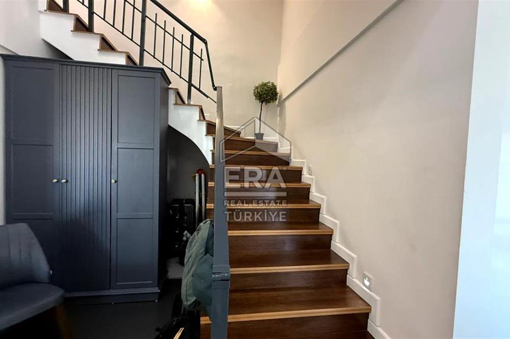 Menderes Cumaovasında Tripleks 5+1 Müstakil Villa