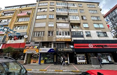 ERA SÖZ DEN KIZILAY CADDESİNDE EŞYALI KİRALIK 2+1 DAİRE