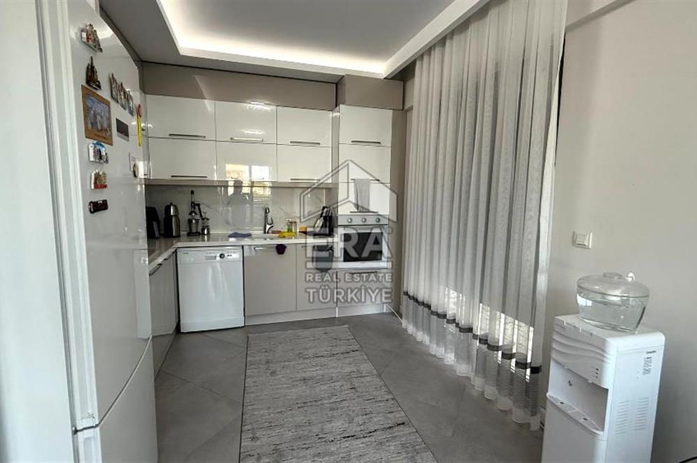 Menderes Cumaovasında Tripleks 5+1 Müstakil Villa