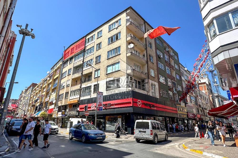 ERA SÖZ DEN KIZILAY CADDESİNDE EŞYALI KİRALIK 2+1 DAİRE