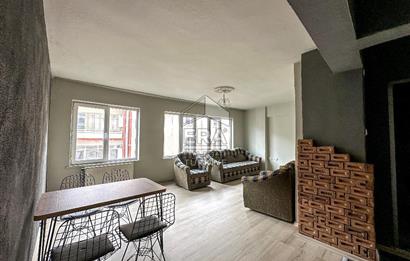 ERA SÖZ DEN KIZILAY CADDESİNDE EŞYALI KİRALIK 2+1 DAİRE