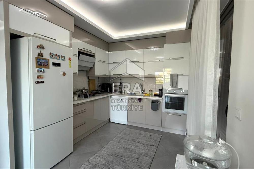 Menderes Cumaovasında Tripleks 5+1 Müstakil Villa