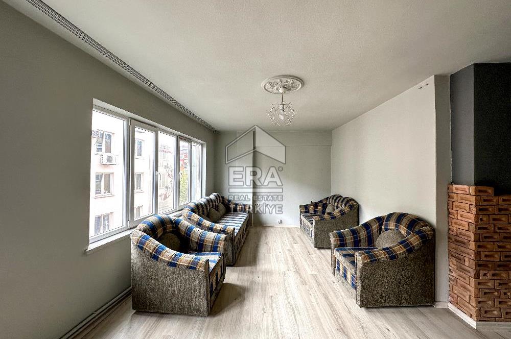 ERA SÖZ DEN KIZILAY CADDESİNDE EŞYALI KİRALIK 2+1 DAİRE
