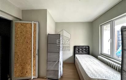 ERA SÖZ DEN KIZILAY CADDESİNDE EŞYALI KİRALIK 2+1 DAİRE
