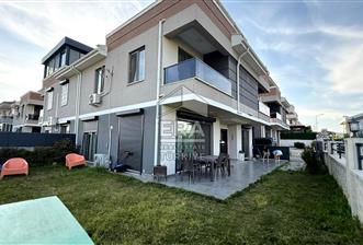 Menderes Cumaovasında Tripleks 5+1 Müstakil Villa