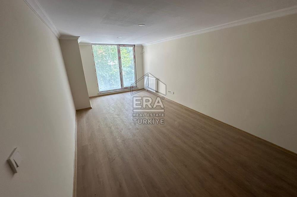 MALTEPE İDEALTEPE DE MERKEZİ KONUMDA 6+2 DUBLEX OFİS