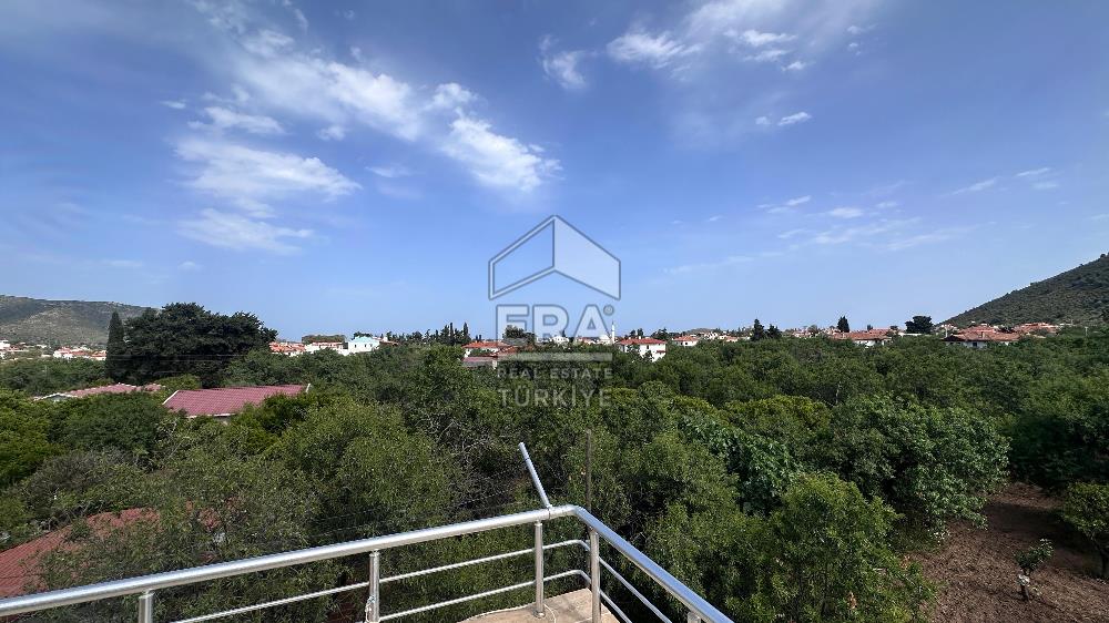 Datça Palamutbükü'nde Denize 500 m Kiralık Eşyalı Daire