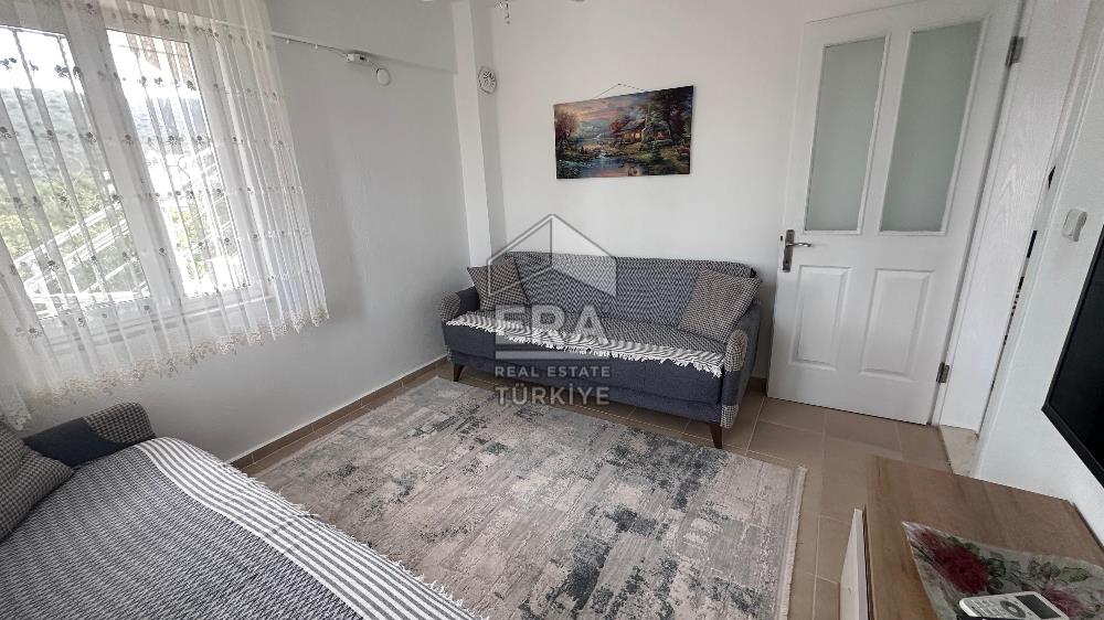 Datça Palamutbükü'nde Denize 500 m Kiralık Eşyalı Daire