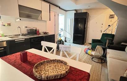 Karşıyaka Bahriye Üçok Mahallesin de Satılık 3+1 Dubleks Daire