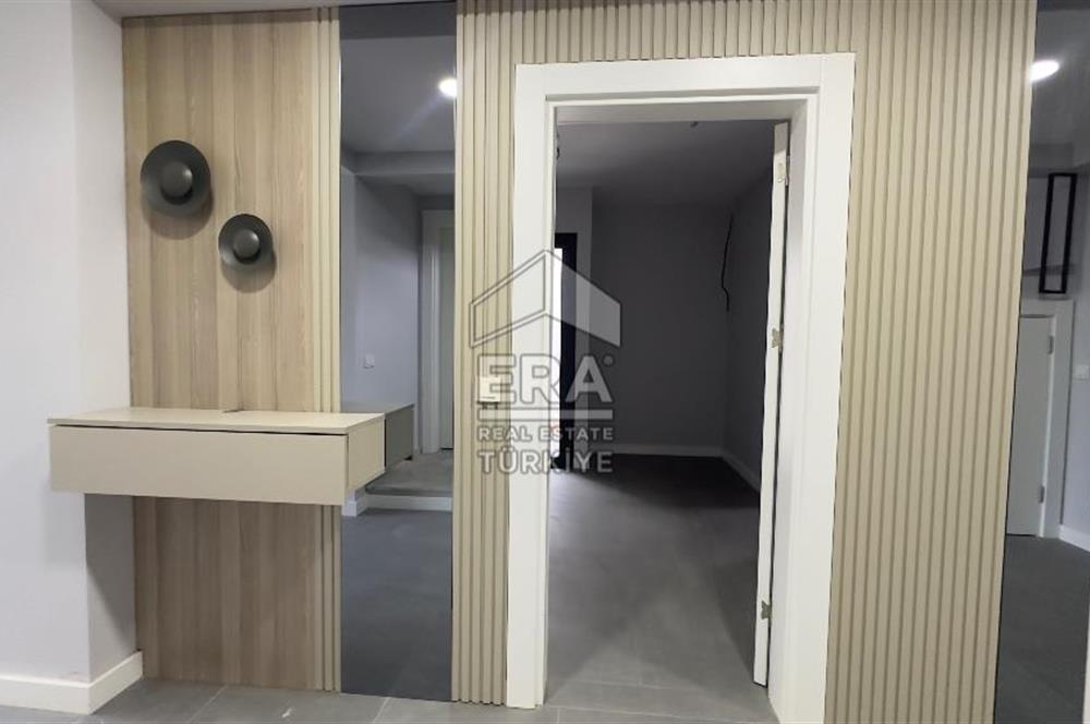 Urla Yenikent Mahallesi Kiralık 5+1 Tripleks V