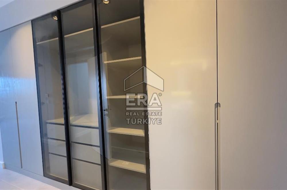 Urla Yenikent Mahallesi Kiralık 5+1 Tripleks V