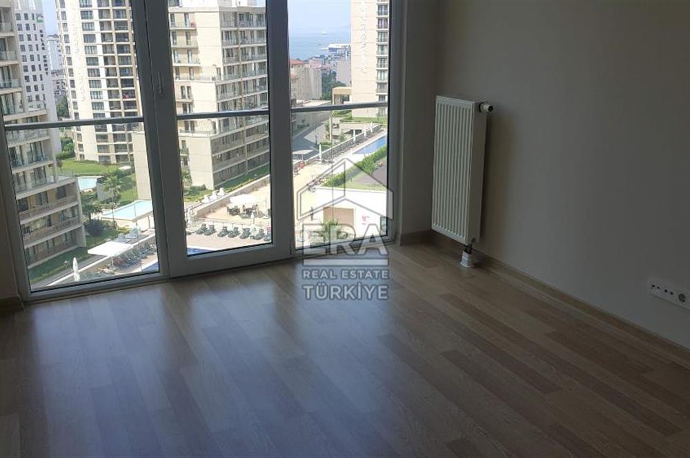 ERA YILDIZLAR EVORA İSTANBUL E PARSEL DENİZ VE HAVUZ MANZARALI