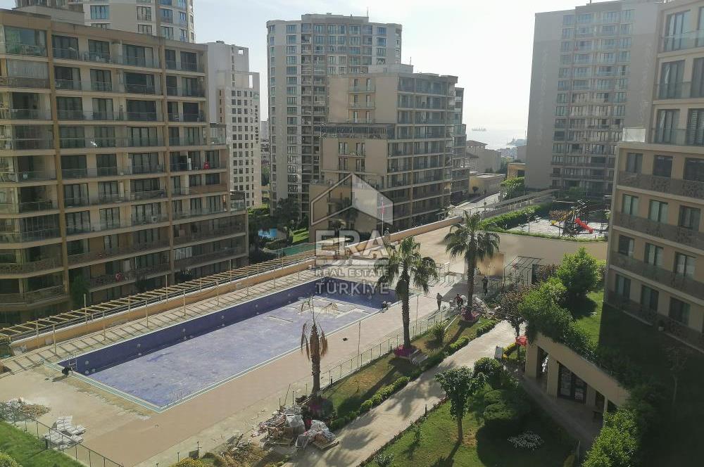 ERA YILDIZLAR EVORA İSTANBUL E PARSEL DENİZ VE HAVUZ MANZARALI