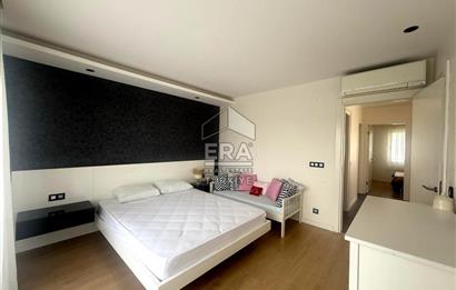 Alacatı gobene 4+1 kıralık vılla