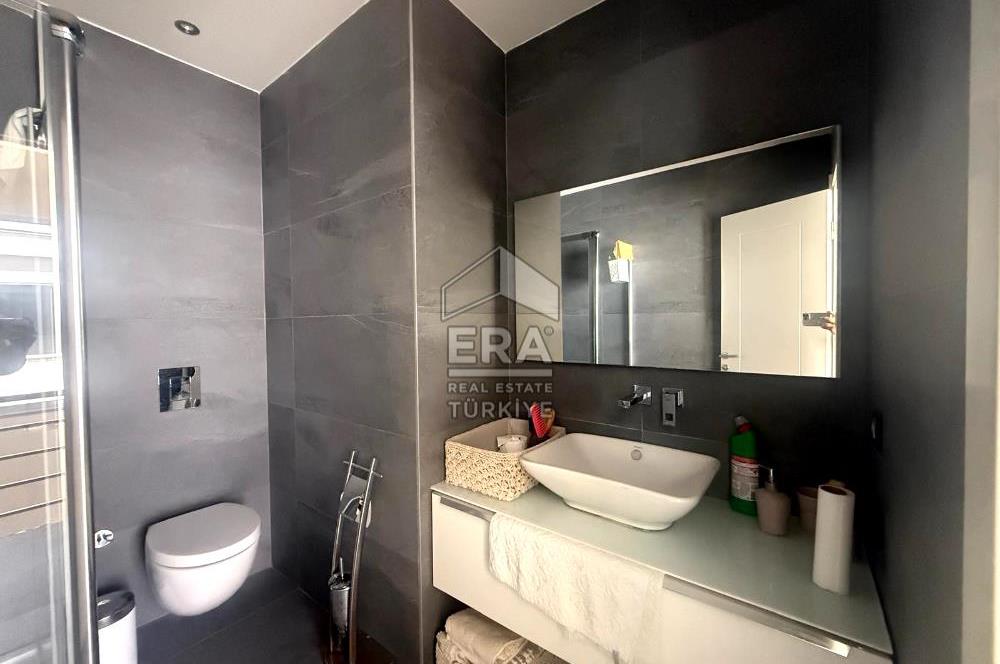 Alacatı gobene 4+1 kıralık vılla