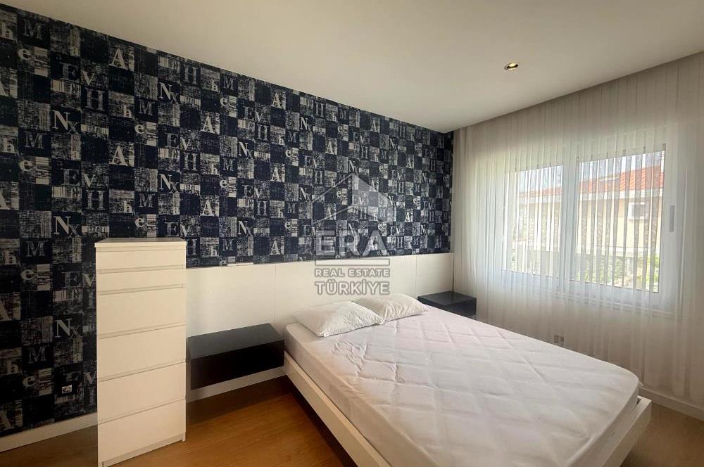 Alacatı gobene 4+1 kıralık vılla
