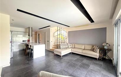 Alacatı gobene 4+1 kıralık vılla