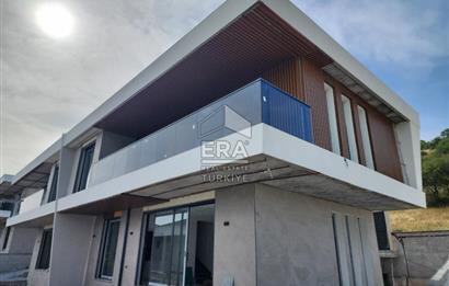 BERGAMA'DA 3+1 KAPALI OTOPARKLI BAHÇELİ MÜSTAKİL VİLLA