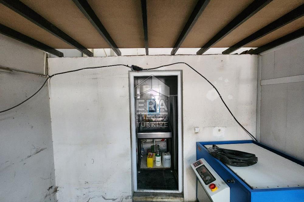 KOŞUKIRI MEVKKİİNDE 410 M2 SATILIK KULLANIŞLI İŞYERİ