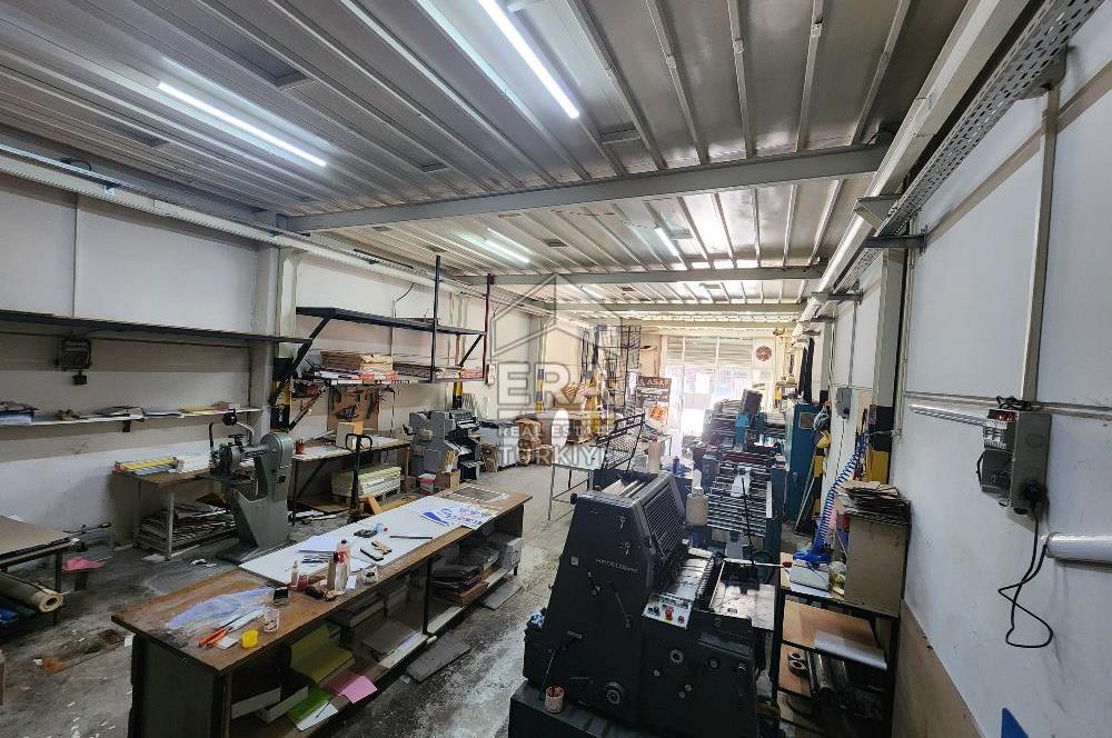 KOŞUKIRI MEVKKİİNDE 410 M2 SATILIK KULLANIŞLI İŞYERİ