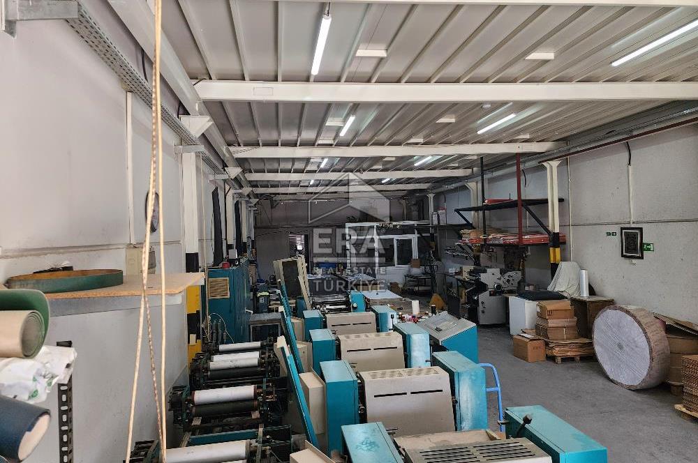 KOŞUKIRI MEVKKİİNDE 410 M2 SATILIK KULLANIŞLI İŞYERİ