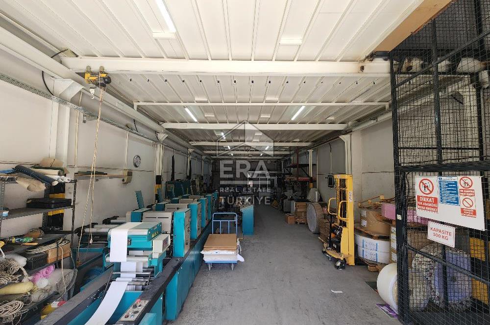 KOŞUKIRI MEVKKİİNDE 410 M2 SATILIK KULLANIŞLI İŞYERİ