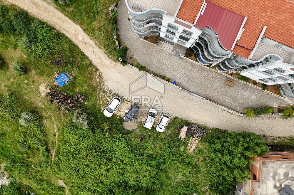 DAVUTLARDA 2 KAT VİLLA İMARLI DENİZE YAKIN ARSA