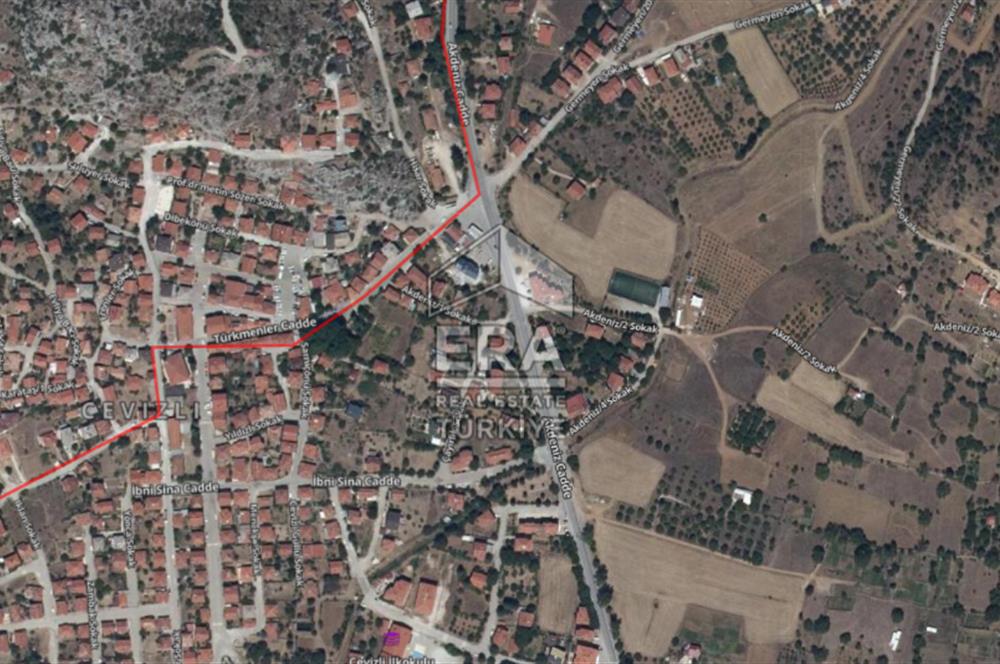 AKSEKİ CEVİZLİ'DE PANORAMİK MANZARALI 884 m2 SATILIK TARLA