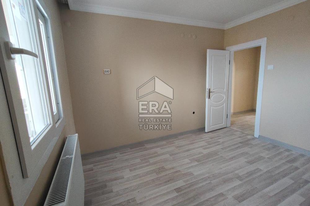 Çiğli Evka 2 Mahallesi 2+1 Tadilatlı Kiralık