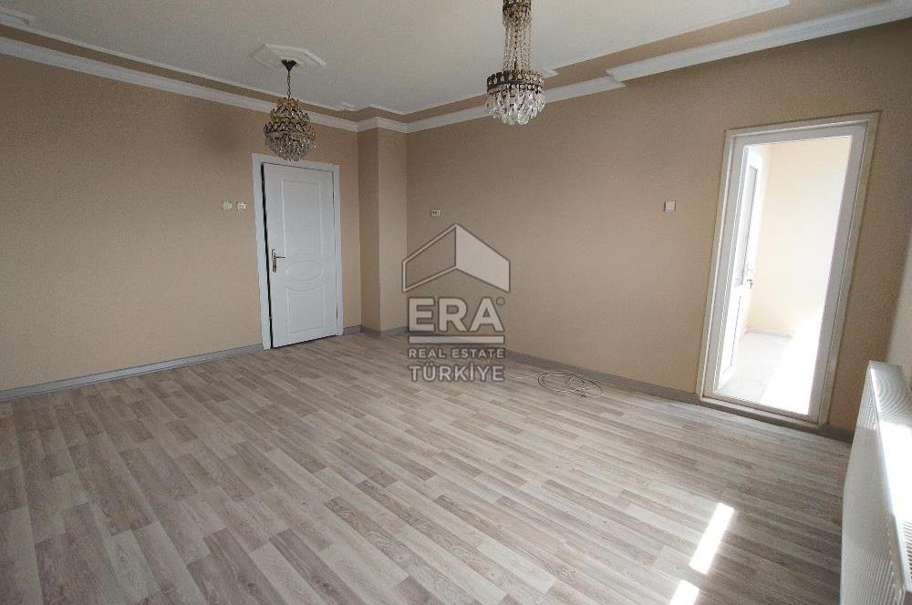 Çiğli Evka 2 Mahallesi 2+1 Tadilatlı Kiralık