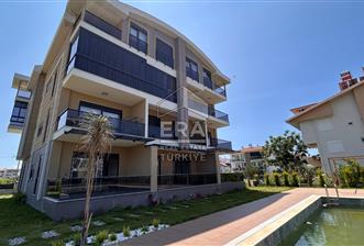 Antalya Manavgat Ilıca Mahallesinde Havuzlu Asansörlü1+1 Satılık Daire