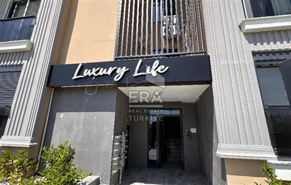 Antalya Manavgat Ilıca Mahallesinde Havuzlu Asansörlü1+1 Satılık Daire