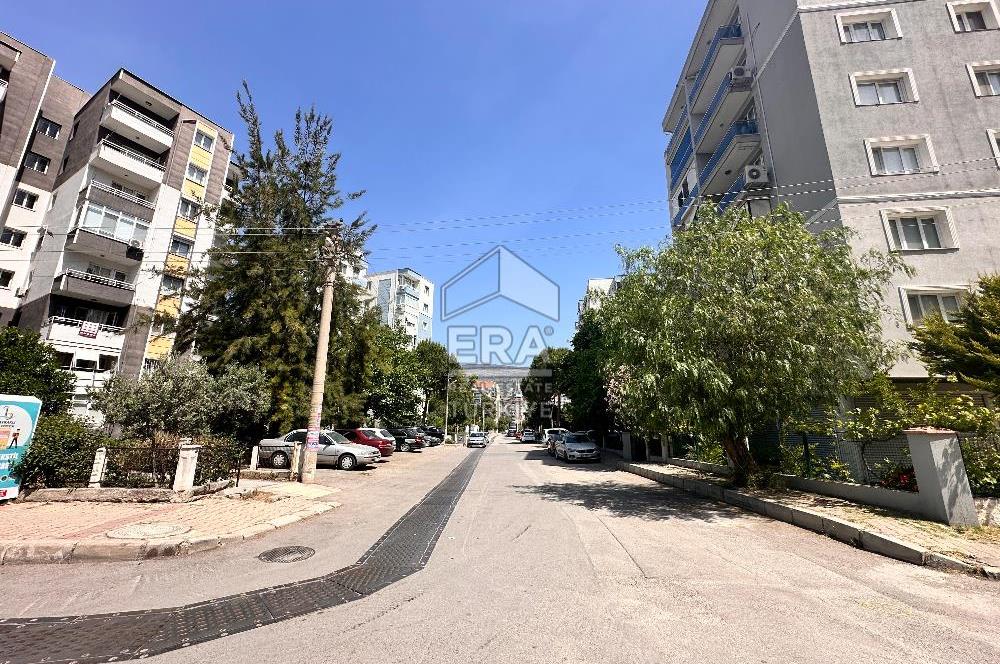 ERA NİVA'DAN BAYRAKLI OSMANGAZİ'DE SİTE İÇİ SATILIK 2+1 DAİRE