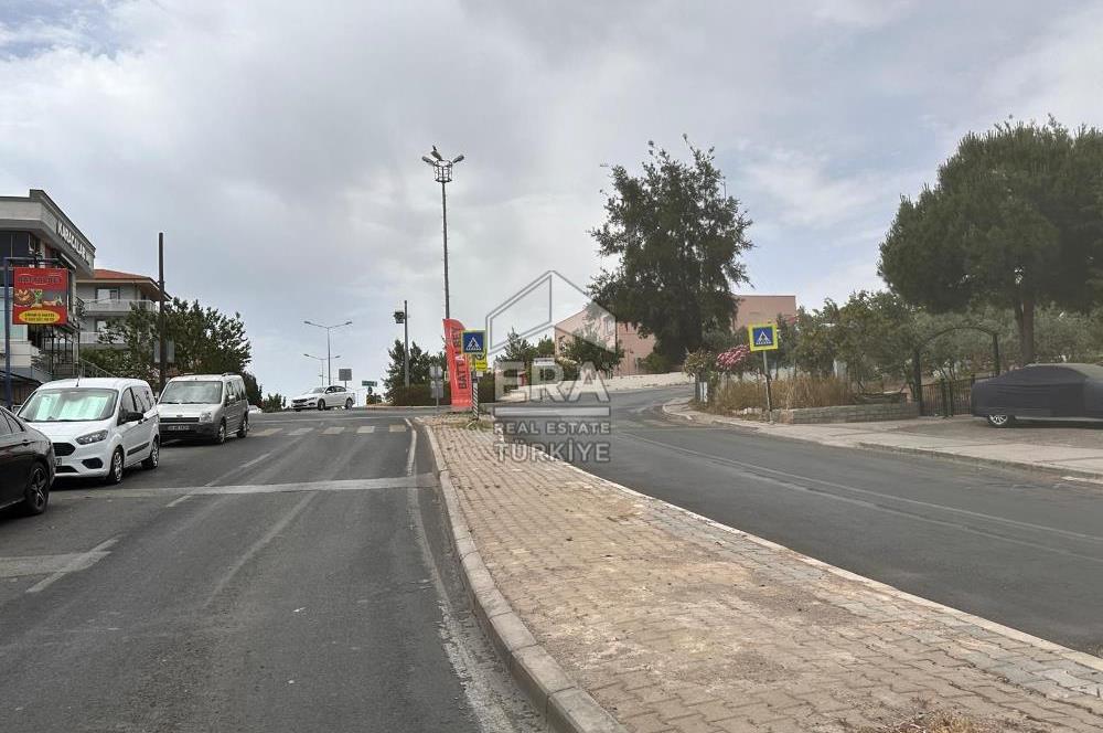 ERA NİVA'DAN BORNOVA'DA SATILIK 662 M² KONUT İMARLI ARSA