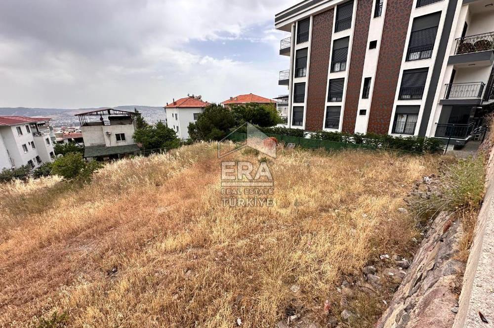 ERA NİVA'DAN BORNOVA'DA SATILIK 662 M² KONUT İMARLI ARSA