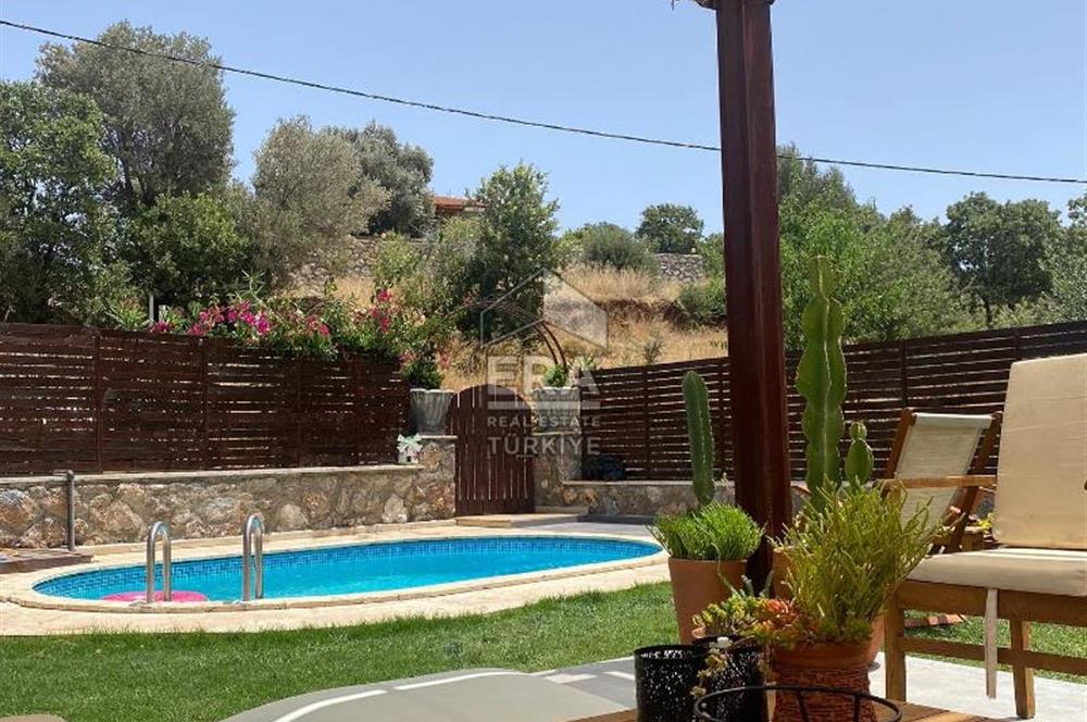 Datça'da Kiralık Müstakil Havuzlu Bahçeli 2+1 Eşyalı Daire