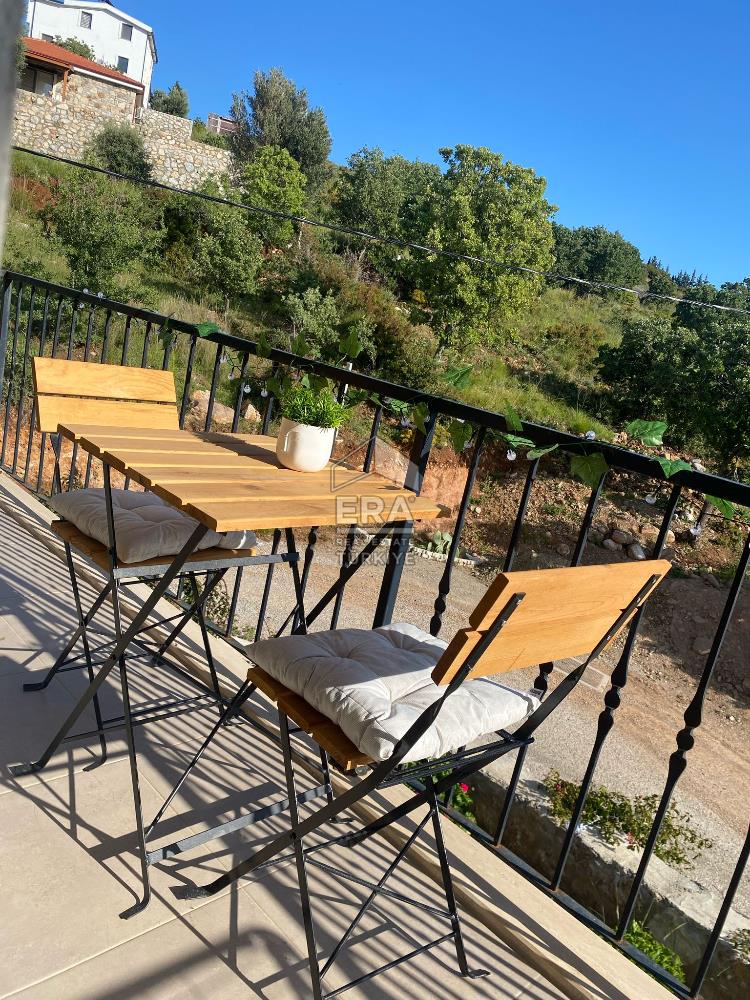 Datça'da Kiralık Müstakil Havuzlu Bahçeli 2+1 Eşyalı Daire