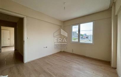 ERA Real Estate YAZ Gayrimenkul portföyünde yer alan dairemiz satılıktır.