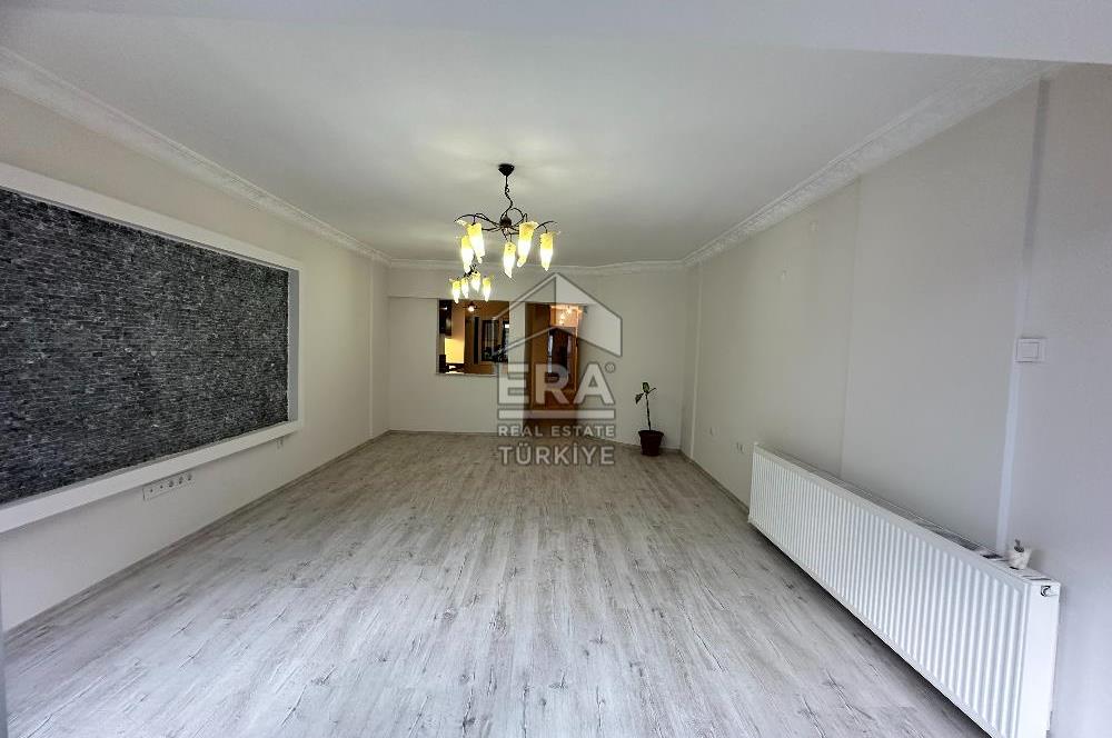 Fahrettin Altay Meydanı İnönü Caddesi Üzeri Satılık 2+1 Daire