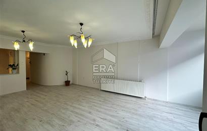 Fahrettin Altay Meydanı İnönü Caddesi Üzeri Satılık 2+1 Daire