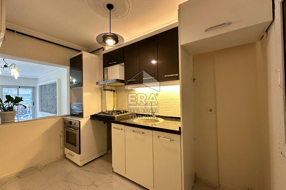 Fahrettin Altay Meydanı İnönü Caddesi Üzeri Satılık 2+1 Daire