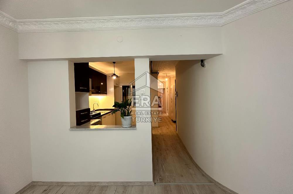 Fahrettin Altay Meydanı İnönü Caddesi Üzeri Satılık 2+1 Daire