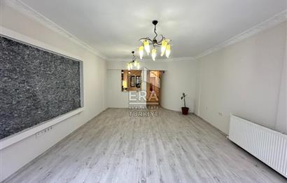 Fahrettin Altay Meydanı İnönü Caddesi Üzeri Satılık 2+1 Daire